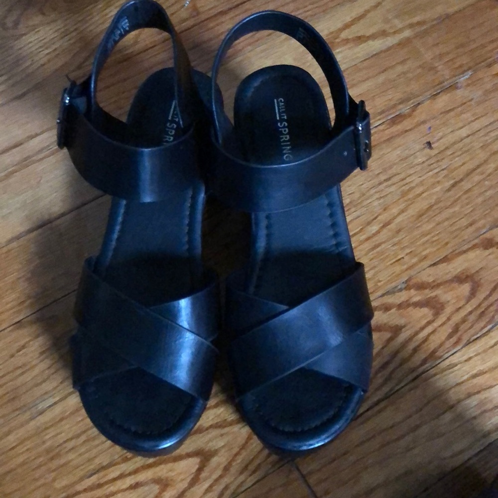Call it spring sandals